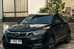 JUAL-mobil-hrv-di-bandung-harga-murah
